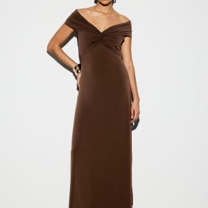 The Occasion by Old Navy Off-Shoulder Maxi Dress